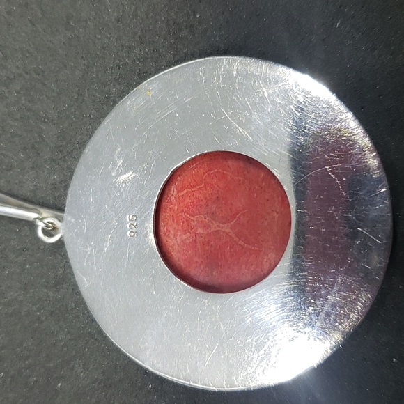 Sterling silver and red stone charm - Picture 2 of 2